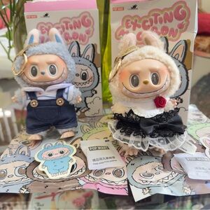 Pop Mart 2 Exciting Macaron The Monsters 
Soy milk + Sea salt coconut + Clothes